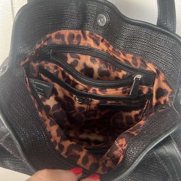 B Makowsky Black jute/leather shoulder bag. Easy clean! Lots of pockets! - Picture 9 of 16